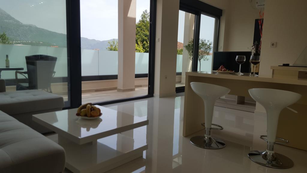 Guesthouse Laterna แฮร์เซ็ก-โนวี ภายนอก รูปภาพ