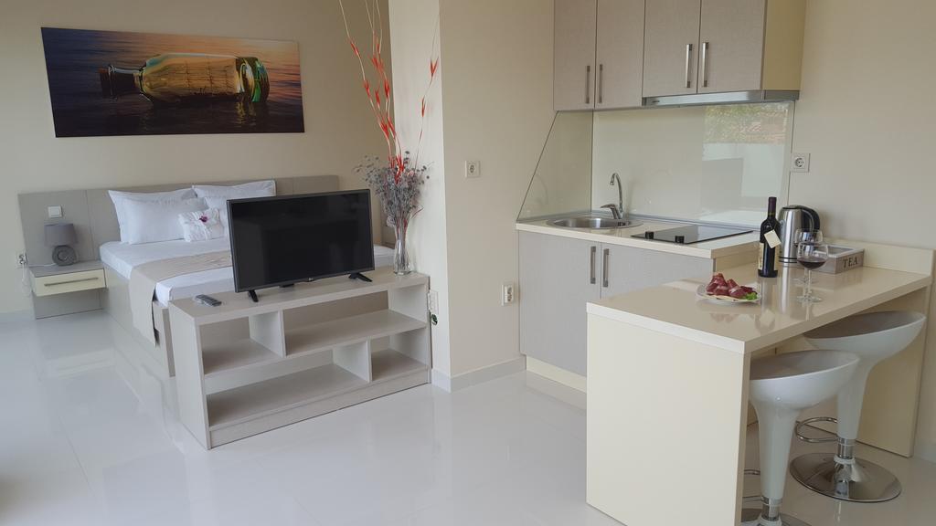 Guesthouse Laterna แฮร์เซ็ก-โนวี ภายนอก รูปภาพ