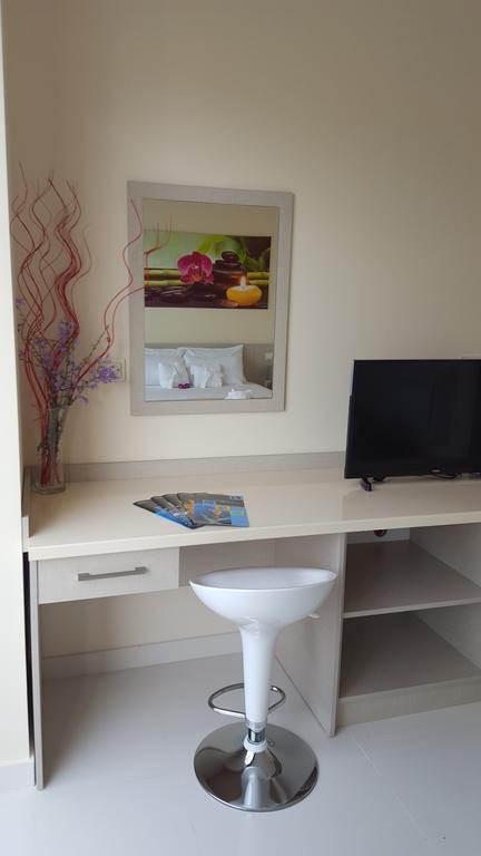 Guesthouse Laterna แฮร์เซ็ก-โนวี ภายนอก รูปภาพ